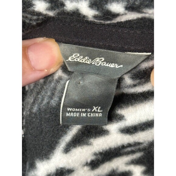 Eddie Bauer Womens Tribal Print Pullover Size XL Black Aztec Ultra Soft Fleece - Picture 6 of 8